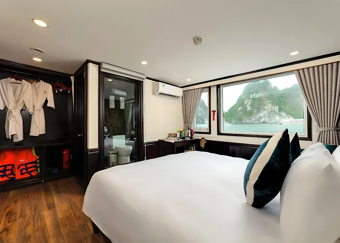 Amanda Cruise Bay Botel 5*