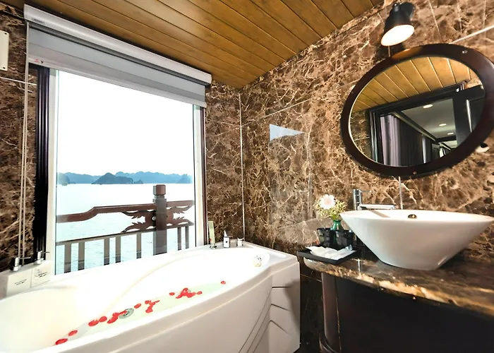 Amanda Cruise Bay Botel 5*